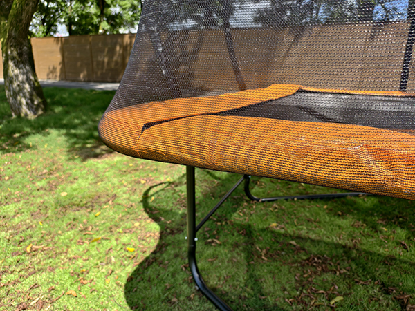 Rechteckiges Trampolin