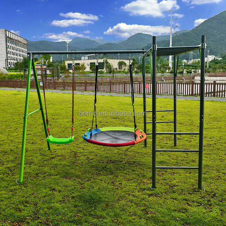 Outdoor-Spielset mit Klettergerüst, Einzelschaukel und Doppelschaukel aus Stoff