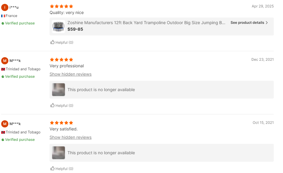 Trampolin mit gerader Stange im Netz