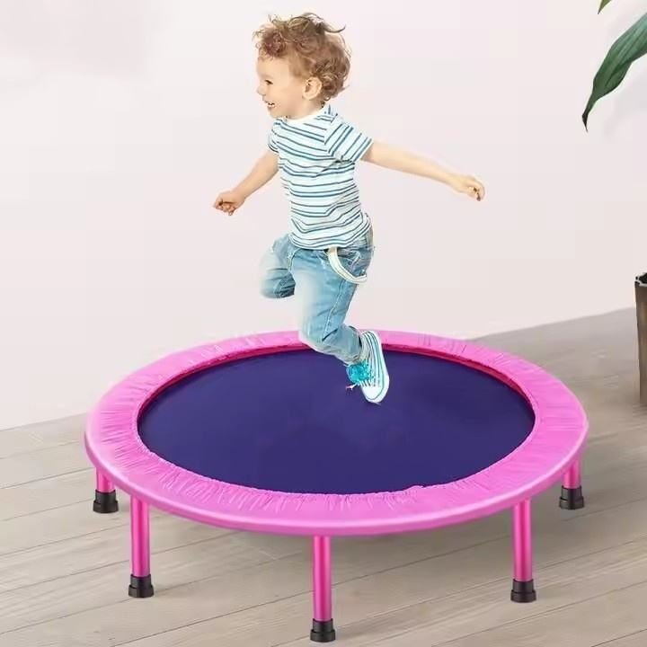 Kinder-Fitness-Trampolin f&uuml;r aktives Indoor-Spielen